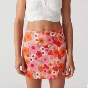 Urban Outfitters Rosie Notched Pelmet Mini Skirt Size Small